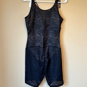 Maidenform women’s Shapewear All Over Solutions size 2XL